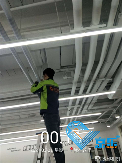 清洗中央空調