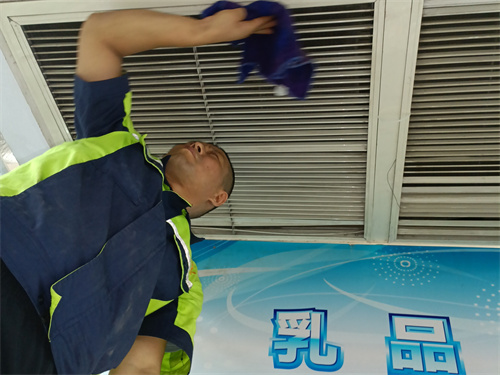 上海中央空調風管清洗工藝